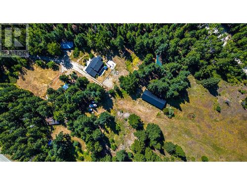 4425 Chase-Falkland Road, Falkland, BC - Outdoor