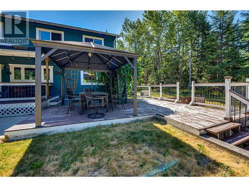 4425 Chase-Falkland Road, Falkland, BC - Outdoor With Deck Patio Veranda