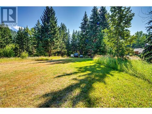 4425 Chase-Falkland Road, Falkland, BC - Outdoor