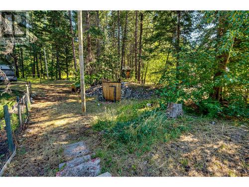 4425 Chase-Falkland Road, Falkland, BC - Outdoor