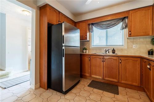 1475 Upper Gage Avenue|Unit #9, Hamilton, ON - Indoor Photo Showing Kitchen With Double Sink