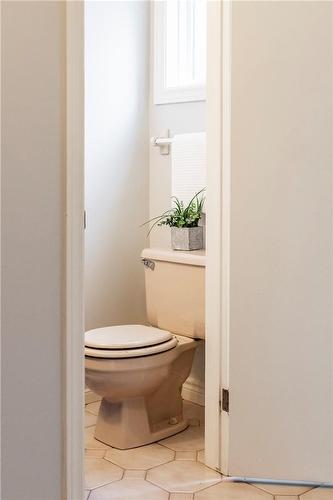 1475 Upper Gage Avenue|Unit #9, Hamilton, ON - Indoor Photo Showing Bathroom