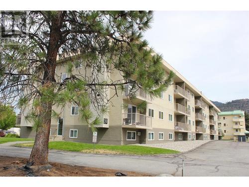 130 Skaha Place Unit# 106, Penticton, BC - Outdoor With Facade