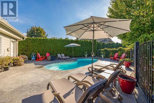 2410 Abbott Street Unit# 4, Kelowna, BC - Outdoor With In Ground Pool