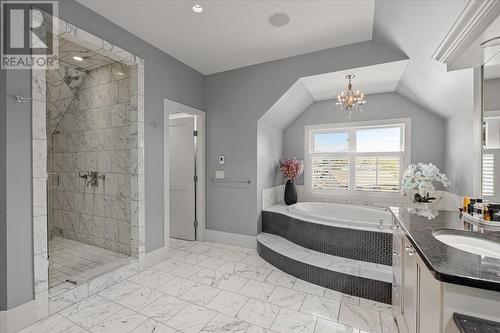 2410 Abbott Street Unit# 4, Kelowna, BC - Indoor Photo Showing Bathroom