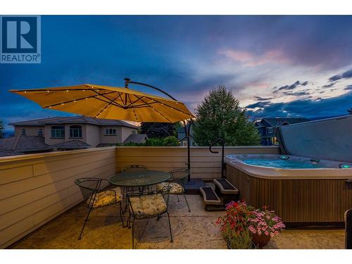 2410 Abbott Street Unit# 4, Kelowna, BC - Outdoor With Deck Patio Veranda