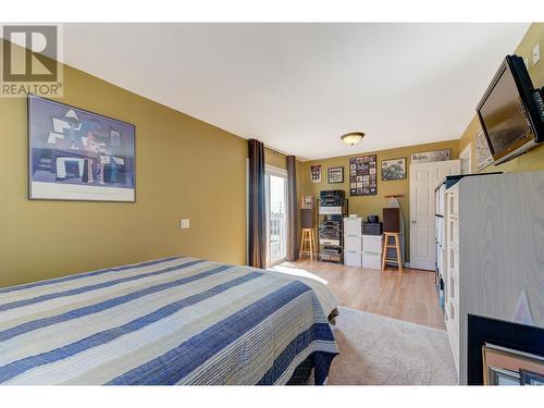 2414 Quince Road, West Kelowna, BC - Indoor Photo Showing Bedroom