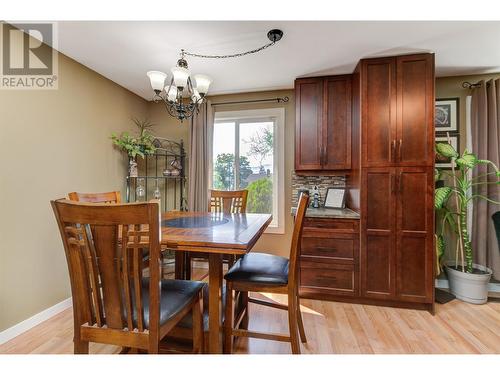 2414 Quince Road, West Kelowna, BC - Indoor Photo Showing Dining Room