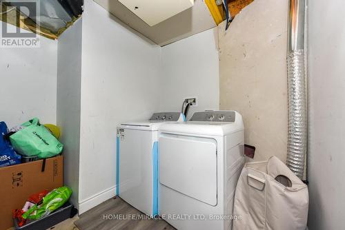 30 Lloyd Crescent, Brampton (Northwest Brampton), ON - Indoor Photo Showing Laundry Room