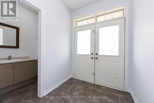 30 Lloyd Crescent, Brampton (Northwest Brampton), ON - Indoor Photo Showing Other Room