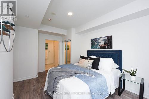 1403 - 4065 Confederation Parkway, Mississauga (City Centre), ON - Indoor Photo Showing Bedroom