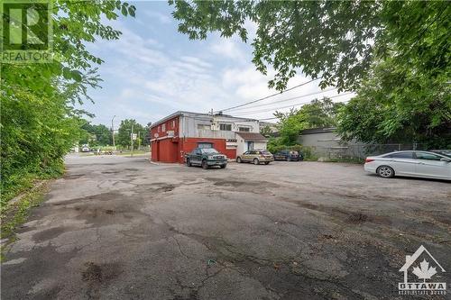 1690 Montreal Road, Ottawa, ON 