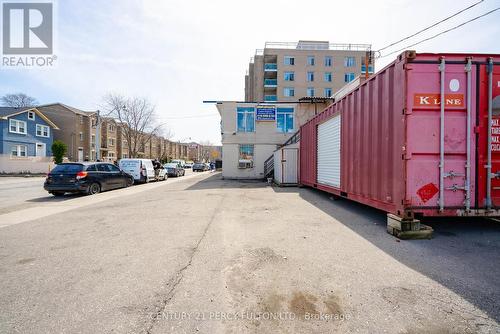 2793 Danforth Avenue, Toronto (Crescent Town), ON 