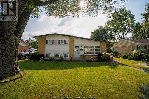 3681 Roxborough Boulevard, Windsor, ON - Outdoor