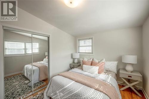 3681 Roxborough Boulevard, Windsor, ON - Indoor Photo Showing Bedroom