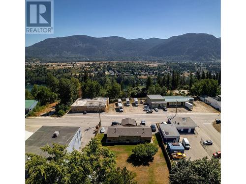 2250 6Th  Avenue, Castlegar, BC - Outdoor With View