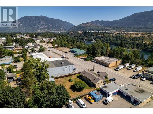 2250 6Th  Avenue, Castlegar, BC - Outdoor With View