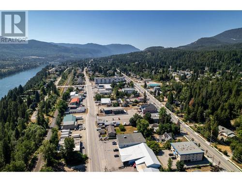 2250 6Th  Avenue, Castlegar, BC - Outdoor With View