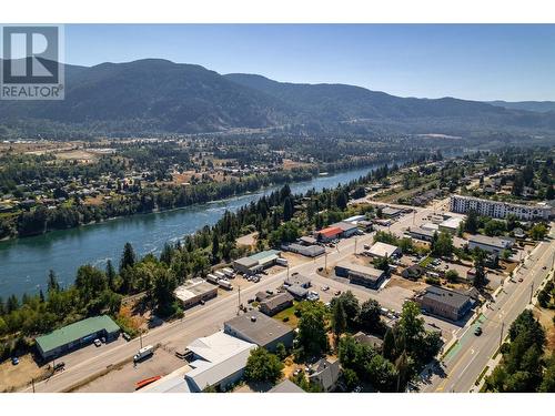 2250 6Th  Avenue, Castlegar, BC - Outdoor With Body Of Water With View