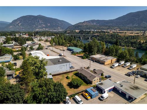 2250 6Th Avenue, South Castlegar, BC - Outdoor With View