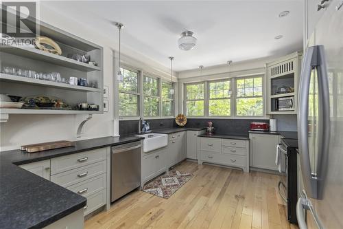 687 Finns Bay Rd N, Echo Bay, ON - Indoor Photo Showing Kitchen