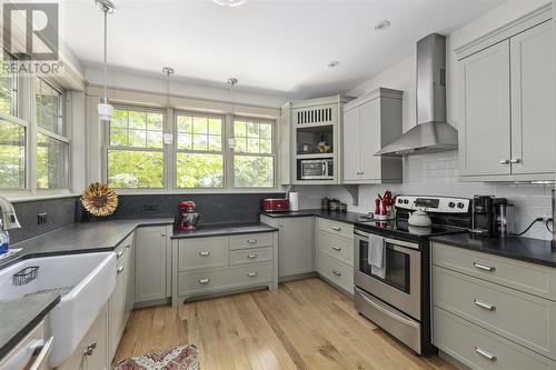 687 Finns Bay Rd N, Echo Bay, ON - Indoor Photo Showing Kitchen