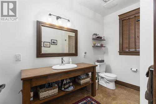 687 Finns Bay Rd N, Echo Bay, ON - Indoor Photo Showing Bathroom