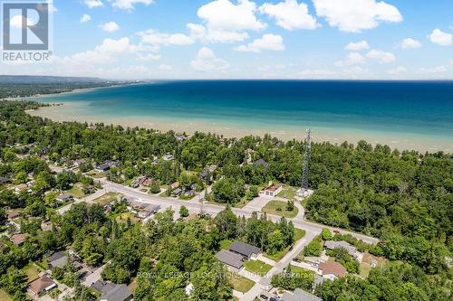 3057 Mosley Street, Wasaga Beach, ON 