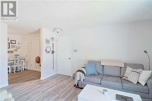 1822 Hanwell Road, Hanwell, NB - Indoor Photo Showing Living Room