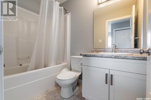 5616 Glide Crescent, Regina, SK - Indoor Photo Showing Bathroom