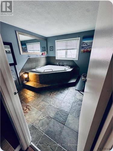 82 Graham Ln, Timmins, ON - Indoor Photo Showing Bedroom