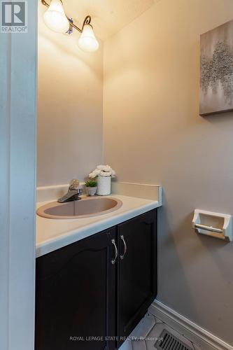 9 - 1475 Upper Gage Avenue, Hamilton (Templemead), ON - Indoor Photo Showing Bathroom