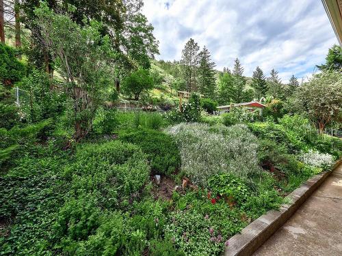 2498 Parkview Drive, Kamloops, BC - Outdoor