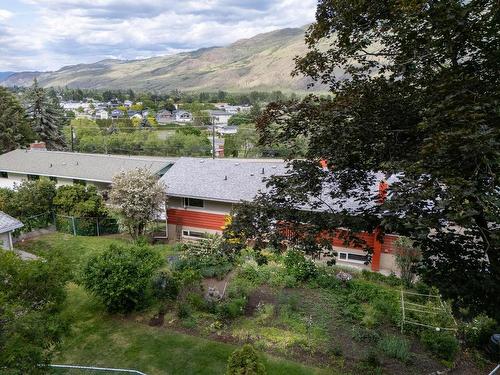 2498 Parkview Drive, Kamloops, BC - Outdoor