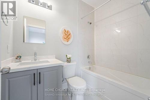 3-487 Aztec Drive, Oshawa (Mclaughlin), ON - Indoor Photo Showing Bathroom