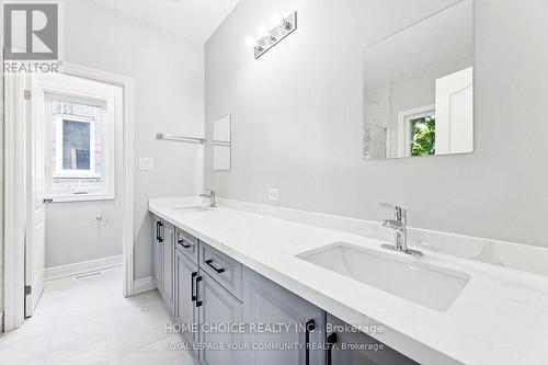 3-487 Aztec Drive, Oshawa (Mclaughlin), ON - Indoor Photo Showing Bathroom