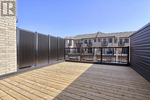 7 Cherry Hill Lane, Barrie (Painswick South), ON - Outdoor With Balcony With Exterior