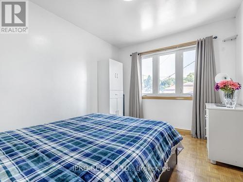 22 Holmesdale Crescent, Toronto (Caledonia-Fairbank), ON - Indoor Photo Showing Bedroom