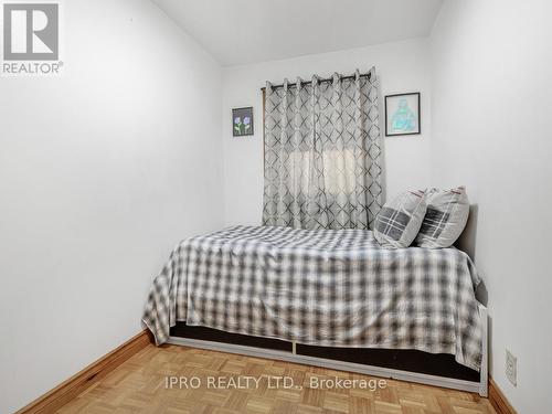 22 Holmesdale Crescent, Toronto (Caledonia-Fairbank), ON - Indoor Photo Showing Bedroom