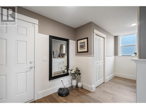 856 Hewetson Avenue, Kelowna, BC - Indoor Photo Showing Other Room