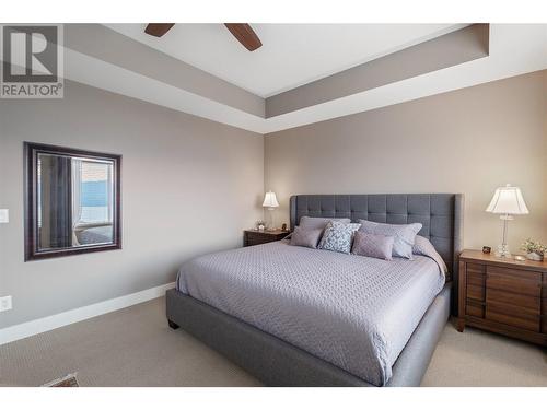 856 Hewetson Avenue, Kelowna, BC - Indoor Photo Showing Bedroom