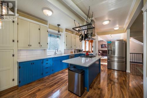 12065 Lower Mud River Road, Prince George, BC - Indoor Photo Showing Kitchen