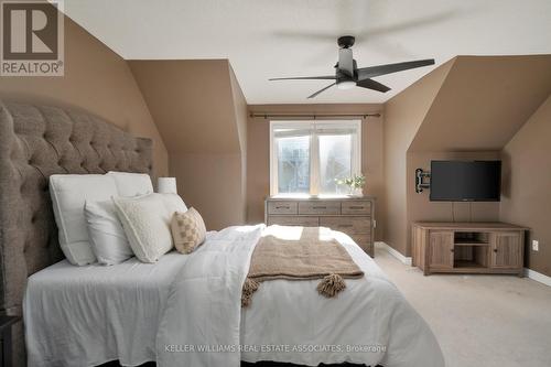 53 North Riverdale Drive, Caledon (Inglewood), ON - Indoor Photo Showing Bedroom