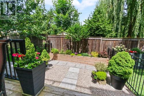 8 - 117 Nelson Street, Oakville (Bronte West), ON - Outdoor