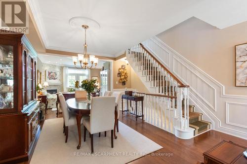 8 - 117 Nelson Street, Oakville, ON - Indoor Photo Showing Dining Room