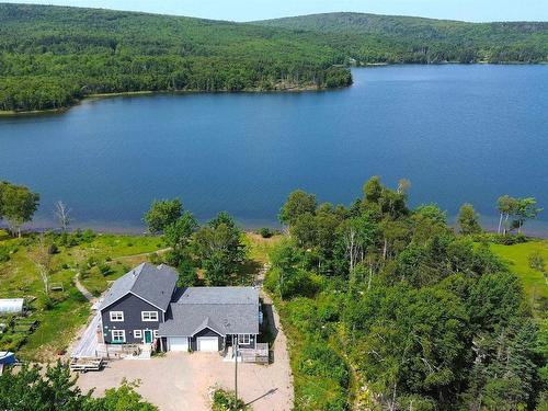 242 Rodney Drive, Malagawatch, NS 