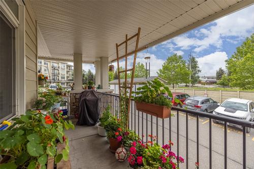 113-1350 Ridgeway Drive, Kelowna, BC - Outdoor With Deck Patio Veranda With Exterior