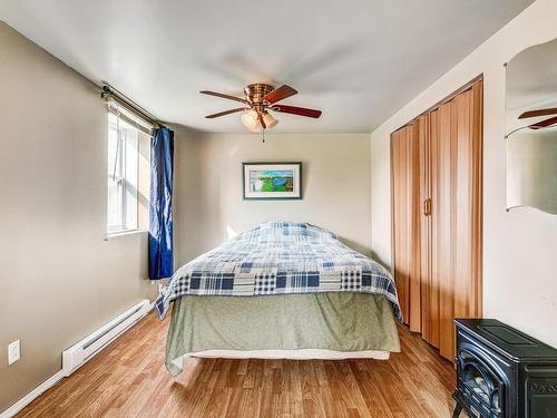 Master bedroom - 340 Rue Hurteau, Saint-Anicet, QC - Indoor Photo Showing Bedroom