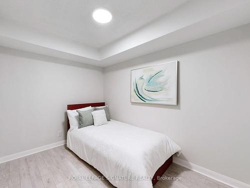 1012-600 Fleet St, Toronto, ON - Indoor Photo Showing Bedroom