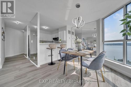 802 - 150 Dunlop Street E, Barrie (City Centre), ON - Indoor Photo Showing Dining Room